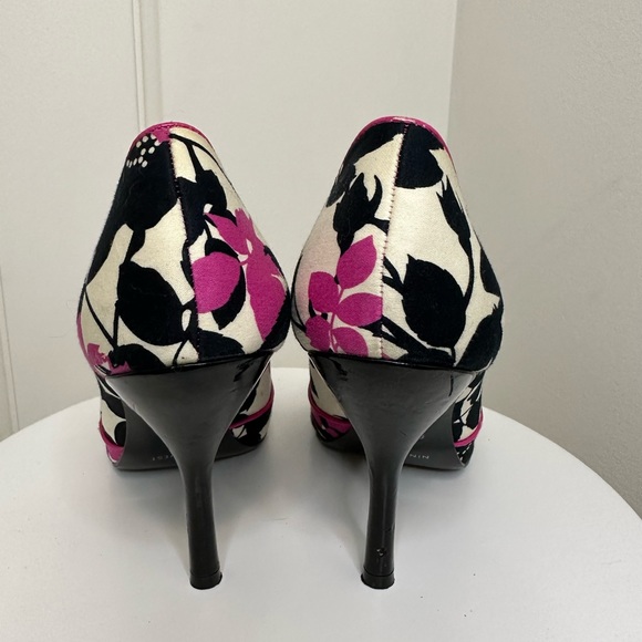 Floral Fabric Nine West Open Toe Heels - Picture 4 of 4
